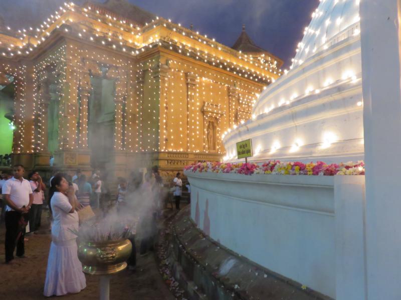 Vollmondfest am Kelaniya Tempel